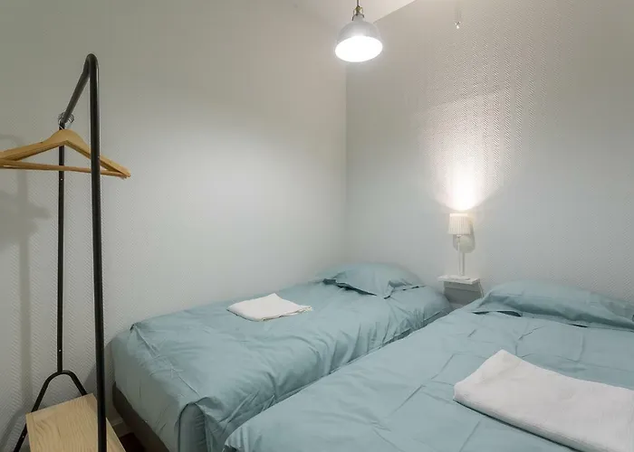 Jusquà 6 personnes au coeur du Vieux Lyon