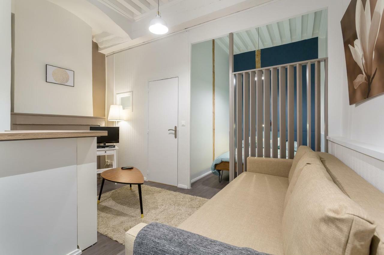 Jusquà 6 Personnes Au Coeur Du Vieux Appartement